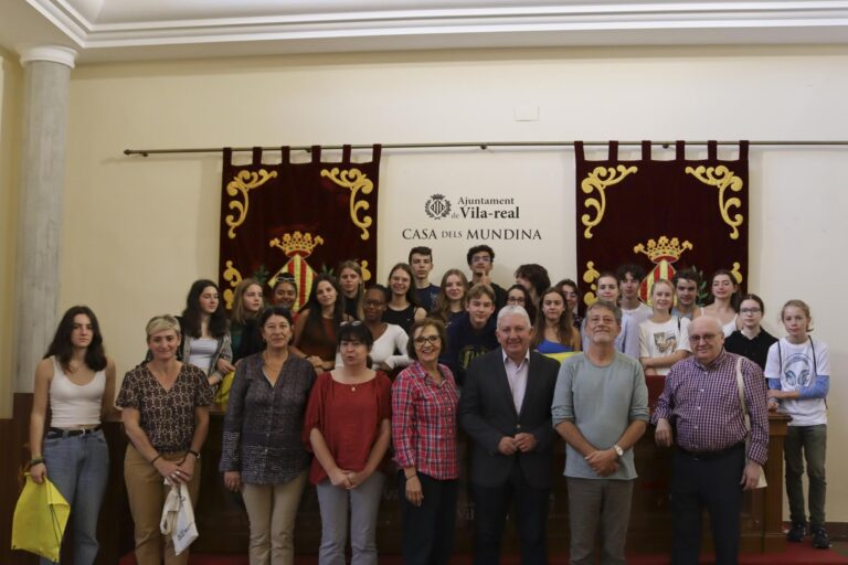 Recepció d’alumnes d’Aurillac a l’IES Broch i Llop de Vila-real