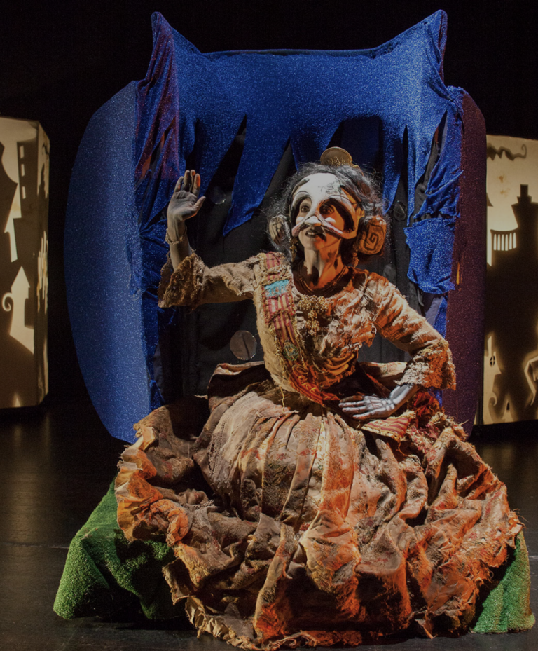 Gaudeix de l’espectacle teatral «La Fallera Calavera» aquest divendres a Vila-real