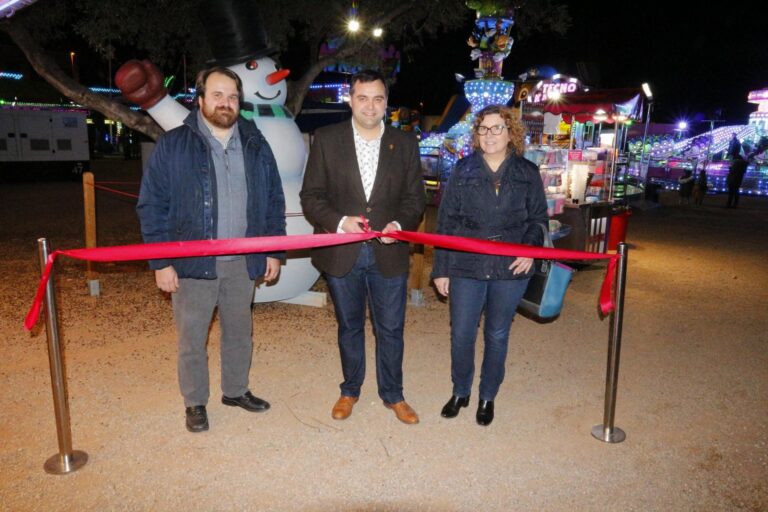 La Fira de Nadal dóna pas a la de Rebaixes i es repartiran 8.000 tiquets amb descomptes per a atraccions