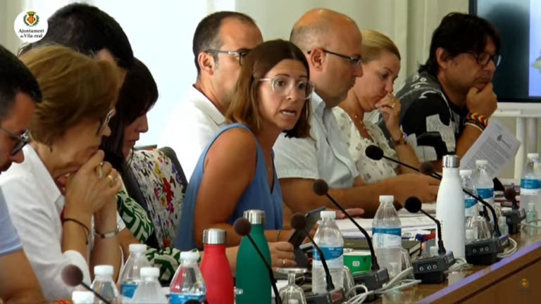 Samblás lamenta el “bloqueig” dels grups de l’oposició a la proposta en defensa del parany