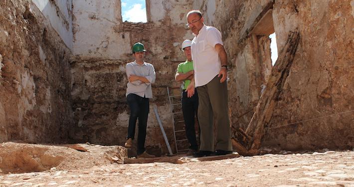 Ixen a la llum vestigis dels segles XVIII I XIX durant els treballs al Molí La Vila