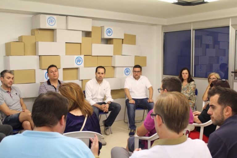 Els 800 afiliats del PP a Vila-real trien demà als compromisaris per al Congrés en Madrid