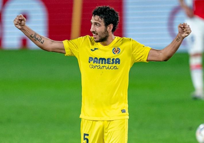 Dani Parejo, del Villarreal CF, rep el premi FutbolJobs a la ‘Trajectòria Esportiva’