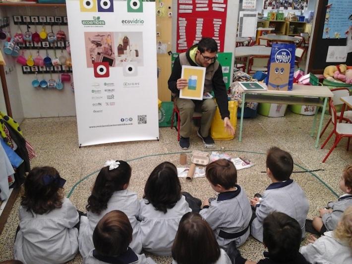 Més de 3.000 escolars participen en els 20 tallers de ‘Recicla amb els Cinc Sentits’ 