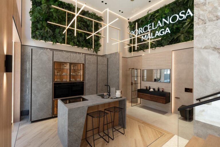 Porcelanosa reafirma la seua aposta per Màlaga amb una nova botiga