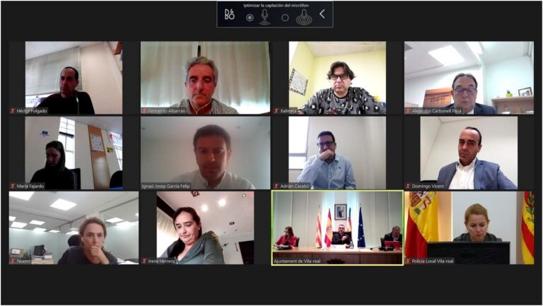 Reciplasa informa dels seus projectes al grup municipal de Vila-real en un exercici de transparència