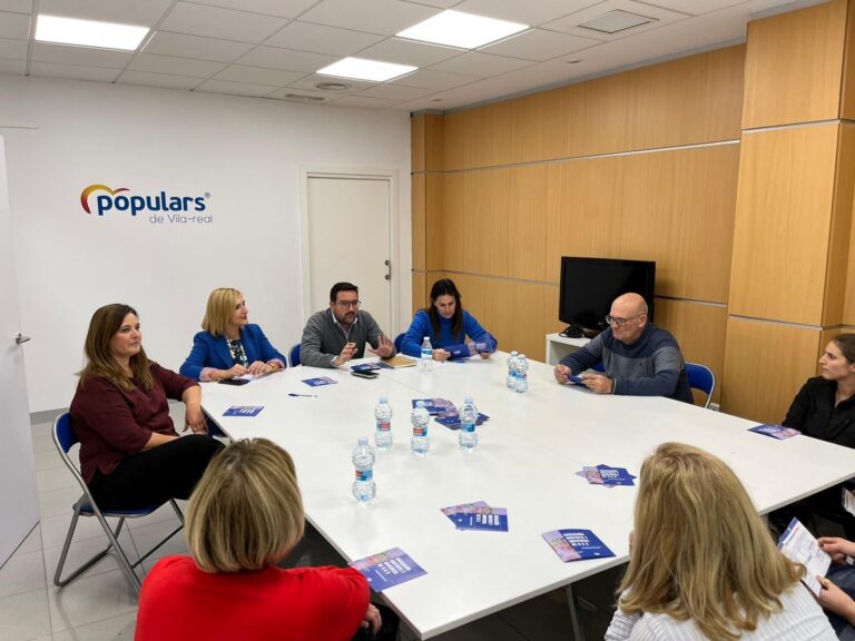 El PP acorda que l’educació de 0 a 3 anys siga «gratuïta, universal i lliure» a la Comunitat