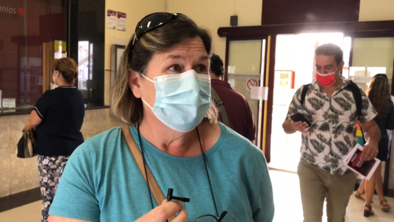 Els usuaris es queixen de rodalia: «Molta gent ha deixat de treballar per no poder desplaçar-se. És una vergonya»