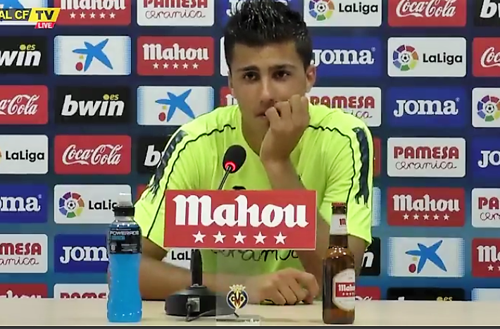 Rodri Hernández diu que el Villarreal "opta de debò" a guanyar l'Europa League"