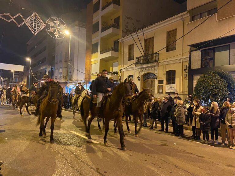 Vila-real honrarà a Sant Antoni amb la Matxà dels Lluïsos, la missa en l’ermita i el repartiment de panets