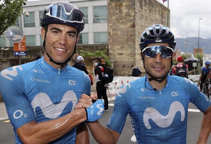 El vila-realenc Sebastián Mora renova per una temporada amb Movistar Team