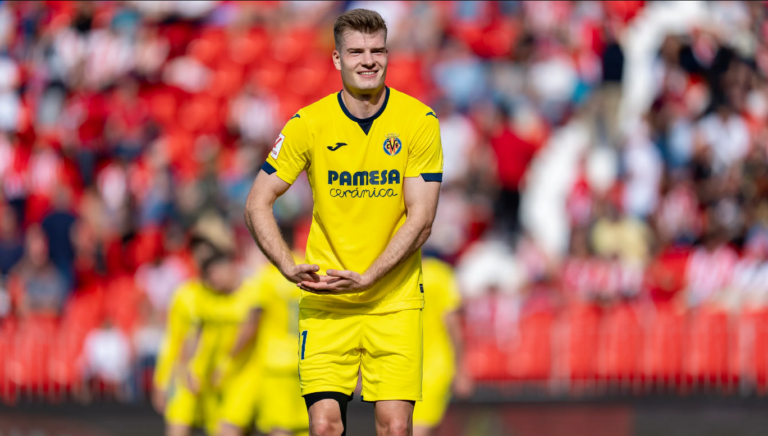 Un gol de Sorloth en el 92′ li dona tres punts d’or al Villarreal en el camp de l’Almeria (1-2)