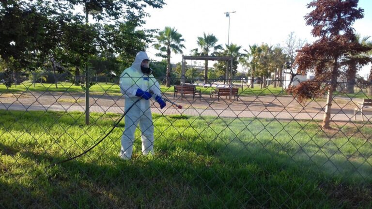 Reobrin els quatre parcs canins aquest cap de setmana després de desinfectar-los