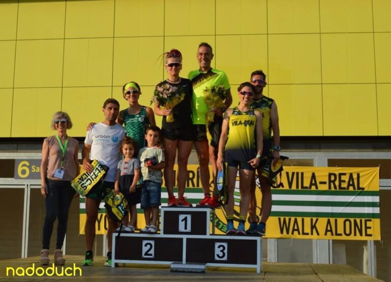 La Cèltic Submarí de Vila-real entrega 3. 700 euros a l'Associació provincial de Familiars d’Alzheimer, AFA