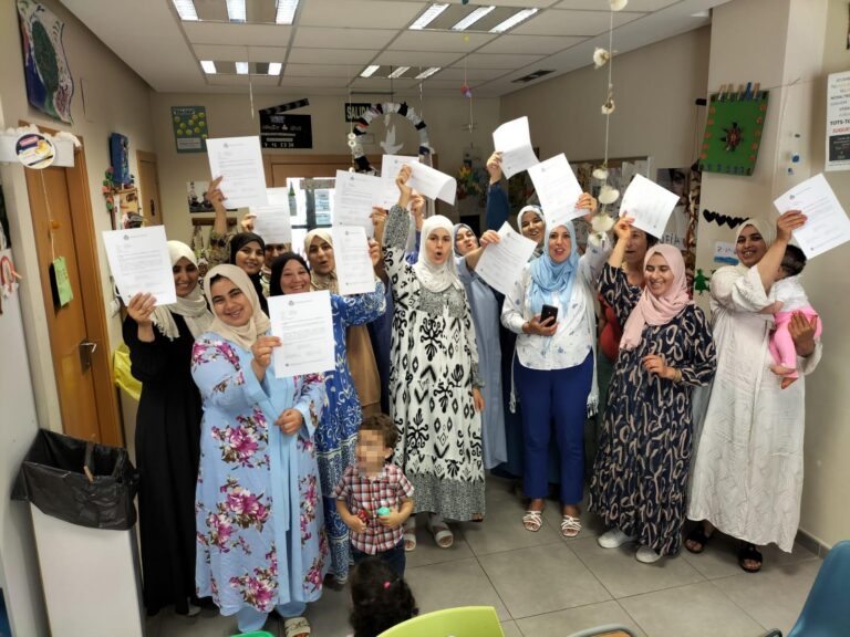 El centre Ziga-Zaga clausura el taller de relació per a afavorir la integració de migrants