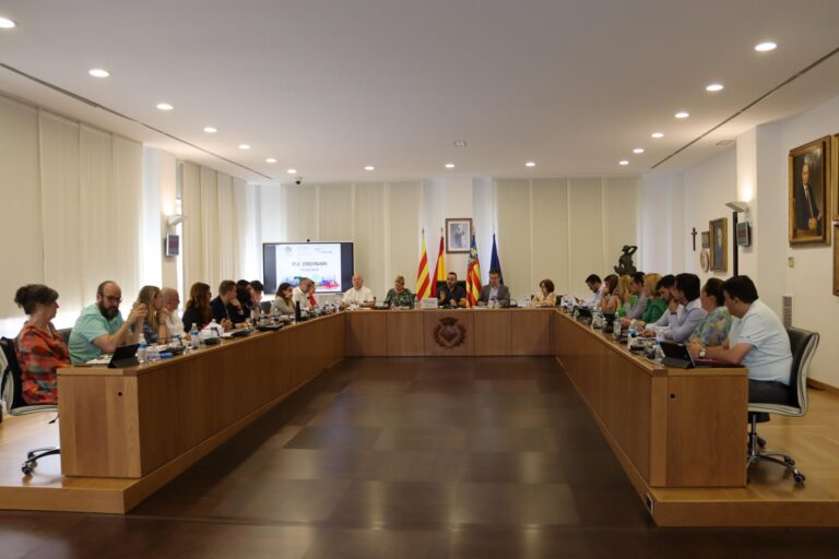El Ple de Vila-real aprova el pagament de 317.000 euros per a liquidar diferents factures pendents 