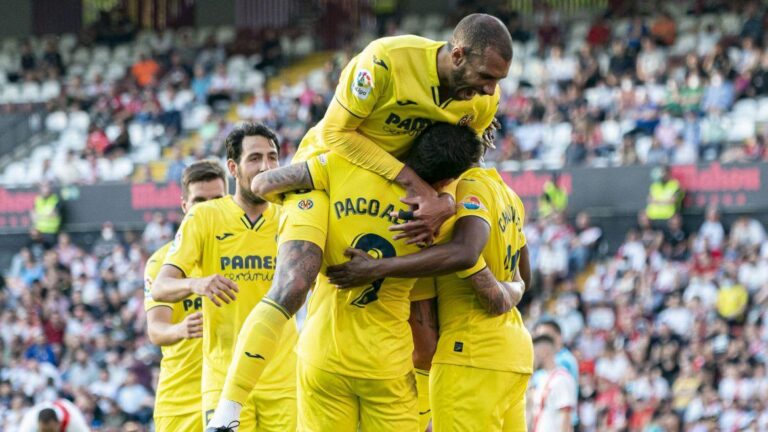 El Villarreal no perdona i guanya al camp del Rayo Vallecano (1-5)