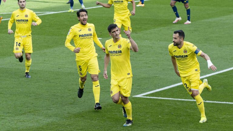 El Villarreal supera al Cadis en un partit taquicàrdic en els minuts finals (2-1)