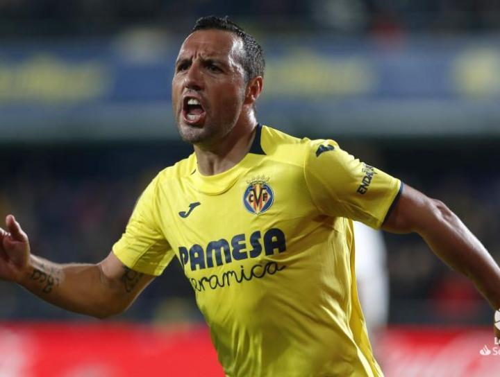 Un atrevit Villarreal aconsegueix empatar al final davant el Reial Madrid amb dos gols de Santi Cazorla (2-2)