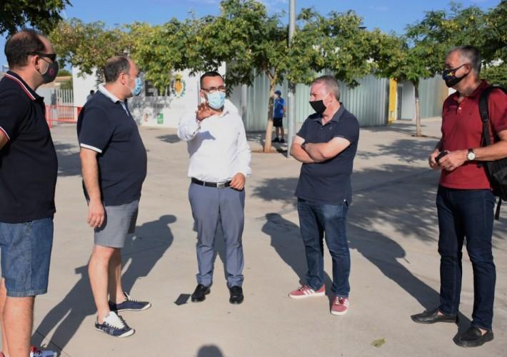 L'alcalde de Vila-real comprova els protocols de seguretat en les instal·lacions esportives