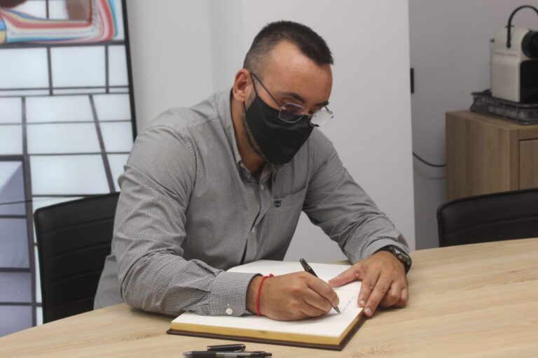 Benlloch dona suport a la candidatura provincial de Falomir perquè «és el moment dels més joves»