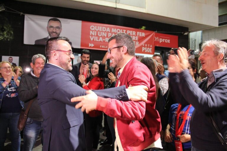 El PSOE revalida la majoria absoluta i Benlloch celebra que la ciutadania ha optat “per l’estabilitat i la pluralitat”