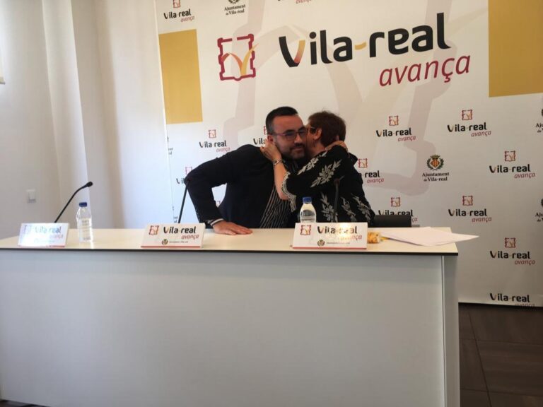 Sabina Escrig renuncia a l’acta de regidora per a ser portaveu adjunta en les Corts i Aida Beteta serà edil