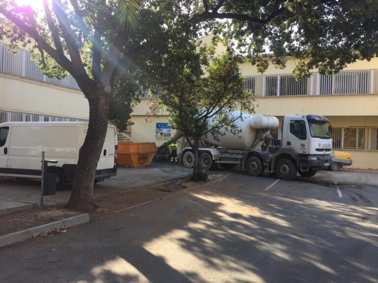 Arranquen les obres a l’Escultor Ortells per a assegurar l’estructura davant l'aluminosi en l’inici del curs