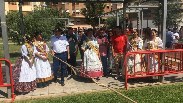 Vila-real dóna el tret d'eixida a les festes de la Mare de Déu de Gràcia i inaugura la seua I Fira Gastronòmica