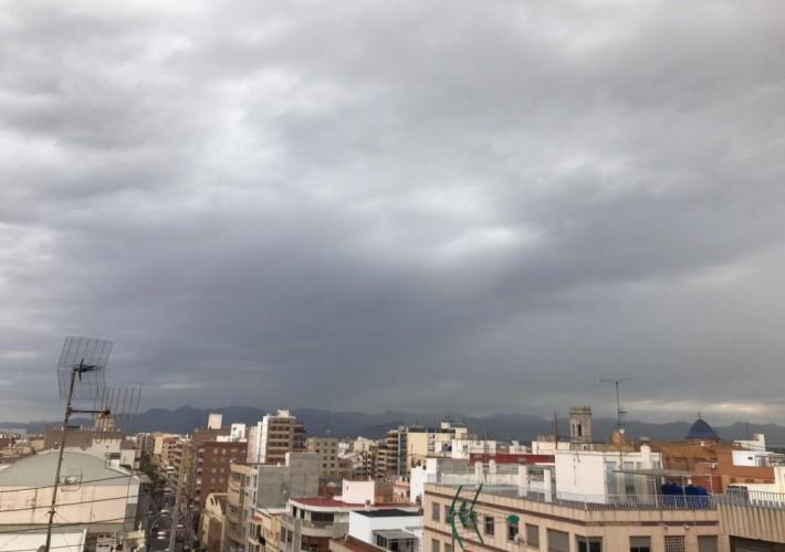 L'alcalde assenyala que el dispositiu davant el temporal està preparat per si l’alerta taronja deriva a roja