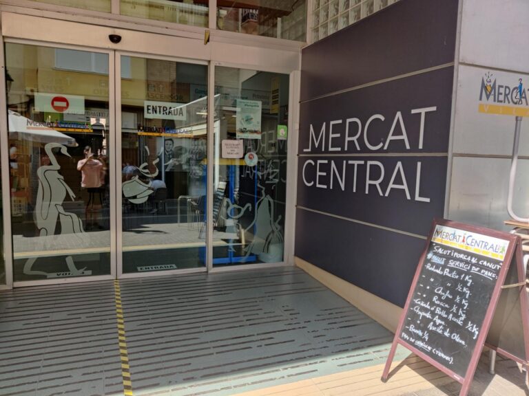 La renovació de la climatització posa un pas més prop la modernització del Mercat Municipal de Vila-real