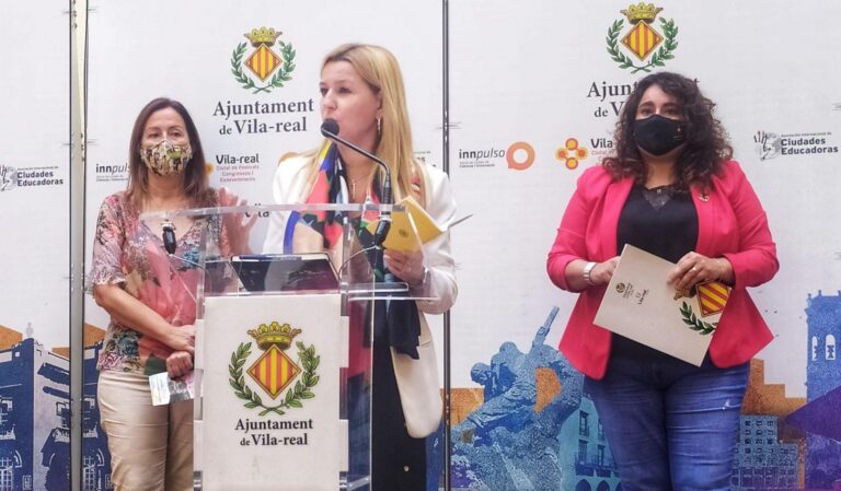 La II Fira de l’Adopció se celebra a Vila-real aquest diumenge amb inclinació pels «gossos adults»
