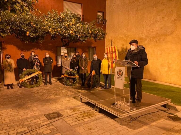 Vila-real recorda la Cremà de 1706