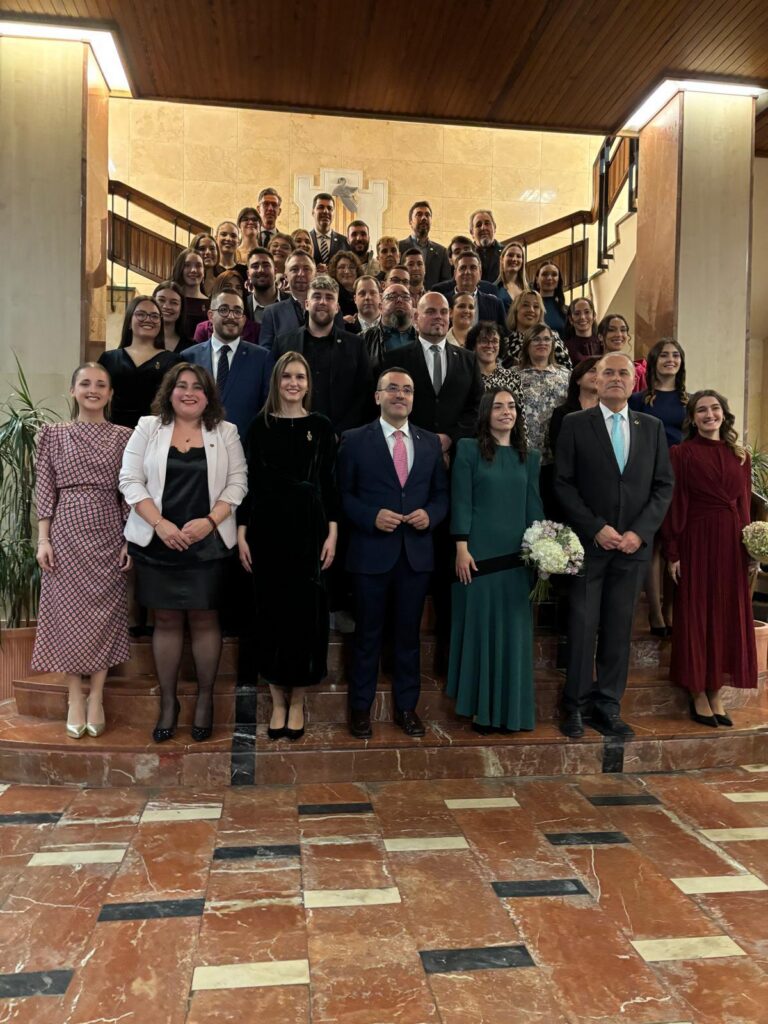 Vila-real ja te Reina de les Festes i Cort d’Honor 2025