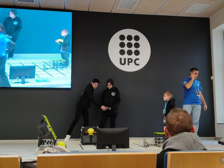 Vila-real participarà en la Final Nacional de Vex Robotics España