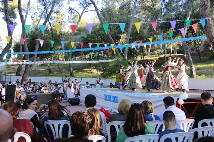 El Termet acull una colorida i especial 31a edició del Festival de Danses de la Puríssima