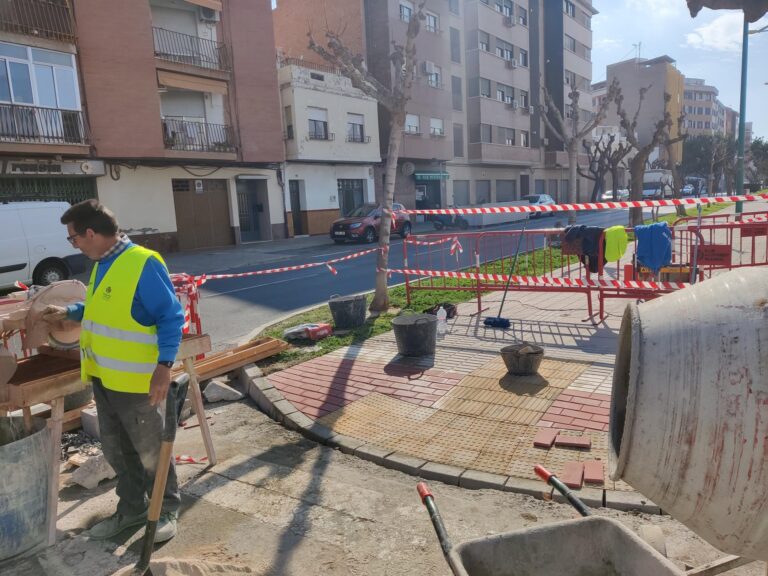 Vila-real millora l’accessibilitat de la Avinguda Alemanya