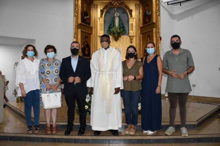 La parròquia dels Sants Evangelistes acomiada a Juan Crisóstomo Nangagahigo, que es trasllada a Castelló