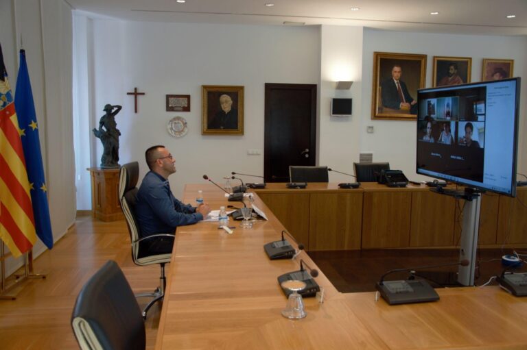 Benlloch assegura que lluitaran perquè «Vila-real no pague 600.000 euros de factures i.legals»