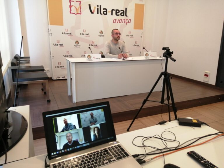 Vila-real i Ucovi orientaran a comerços i autònoms amb la tramitació d'ajudes per la crisi de la Covid-19