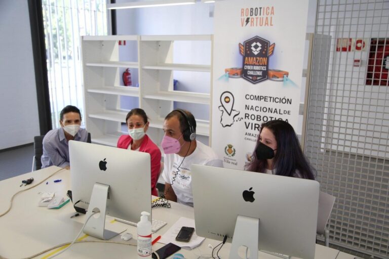 Els xiquets i xiquetes de Vila-real participaran en el segon concurs nacional Amazon Challenge