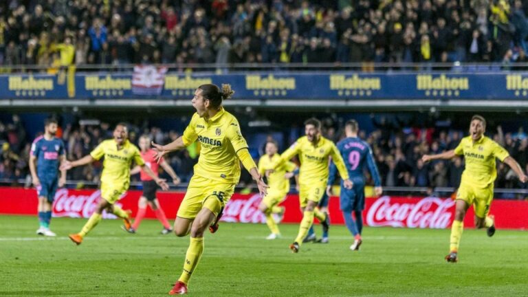 El Villarreal remunta un polèmic penal enfront del Atlético i es consolida cinqué
