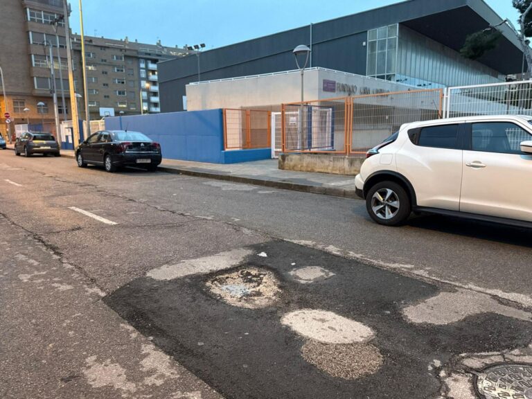 El PP de Vila-real reclama un pla urgent d’asfaltat davant la proliferació de sots