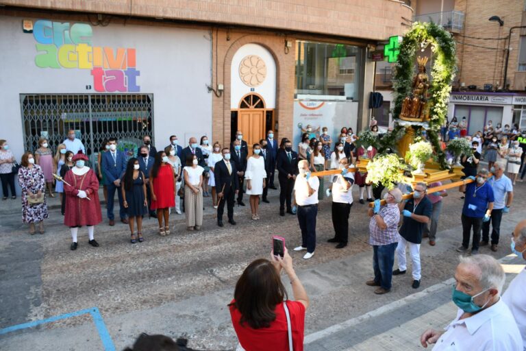 Vila-real celebra la baixada de la Mare de Déu de Gràcia més extranya que es recorda