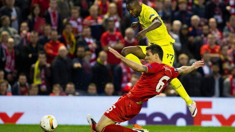 El Villarreal no pot firmar el seu somni europeu a Liverpool i torna de buit d’Anfield