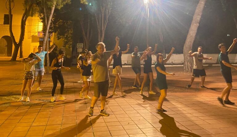 La Plaça del Pastoret s’omplirà de tradició amb el Ball de Plaça