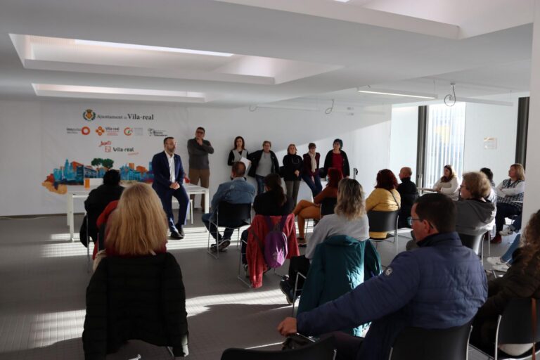 Vila-real dona la benvinguda a les 30 persones del nou taller d’ocupació