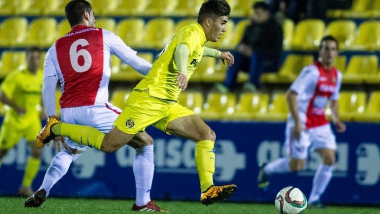 El Villarreal C suma un empat agredolç en la seva visita al Jove Espanyol (2-2)