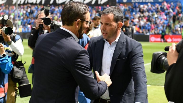 Aquest dimarts sembla ser el dia triat perquè Javi Calleja negocie la seua renovació