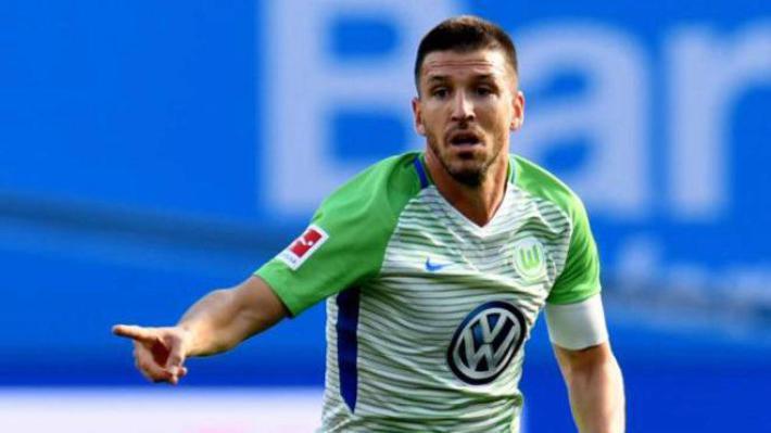 El polivalent migcampista Ignacio Camacho del Wolfsburgo està en l'òrbita del Villarreal